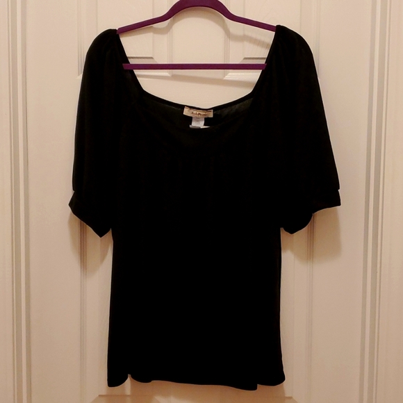 SALE NWT SushiFlowers Black Top 2X - Picture 1 of 5